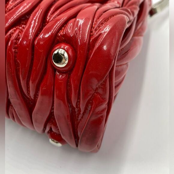 Auth Miu Miu Red Matelasse Enamel Leather 2way Madras Top Handle Handbag - Picture 6 of 16